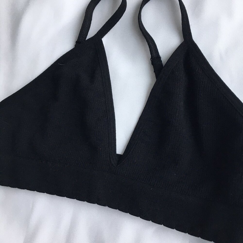 Anthropologie The Zandra Seamless Triangle Bra In Black - Picture 5 of 7